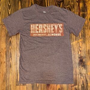 Savvy HERSHEY Chocolate Bar Brown and White Short Sleeve Tee